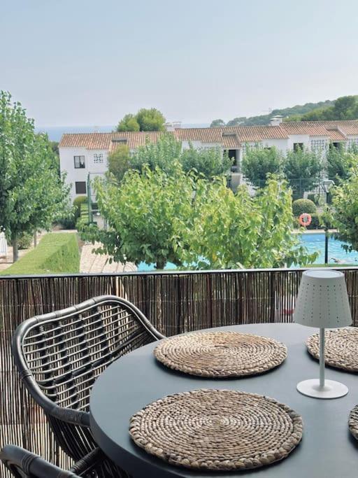 The Golden Oak In Calella Centre - 100M From Beach Palafrugell Kültér fotó